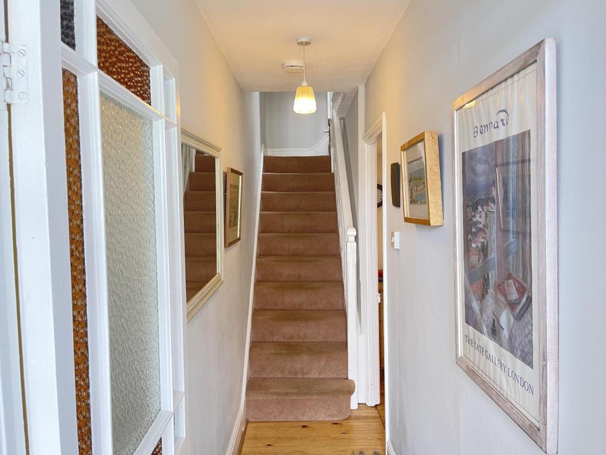 37 Trenwith Place, Charming Family Home & Garden! St Ives Екстериор снимка