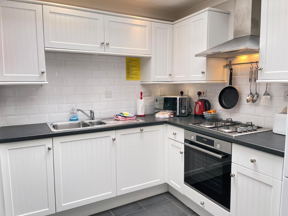 37 Trenwith Place, Charming Family Home & Garden! St Ives Екстериор снимка