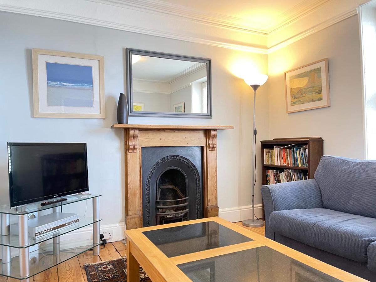 37 Trenwith Place, Charming Family Home & Garden! St Ives Екстериор снимка