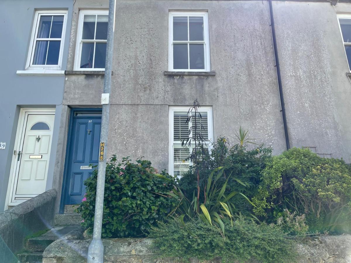 37 Trenwith Place, Charming Family Home & Garden! St Ives Екстериор снимка