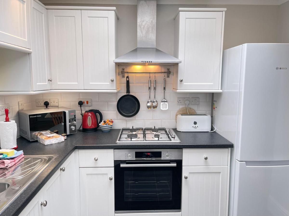 37 Trenwith Place, Charming Family Home & Garden! St Ives Екстериор снимка