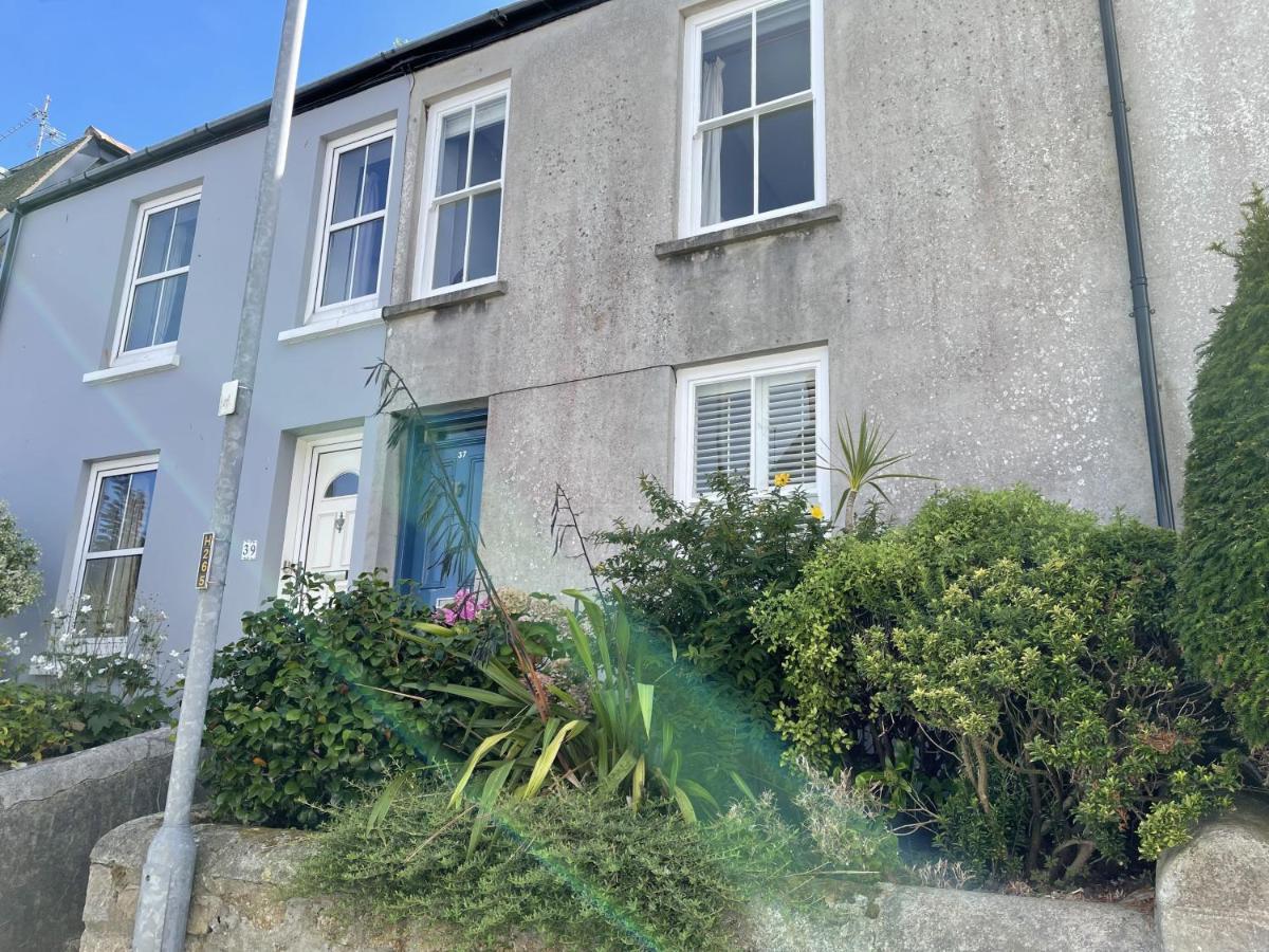 37 Trenwith Place, Charming Family Home & Garden! St Ives Екстериор снимка